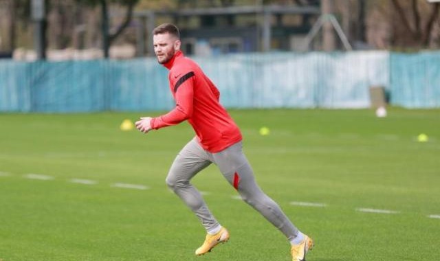 体育资讯-海港铁闸意外重伤后防怎么办？莱科要用十天树新核