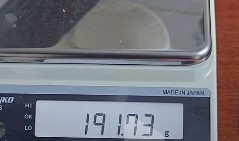 天博体育官网首页-广东一男子用SIM卡炼出近200克黄金，价值21万元